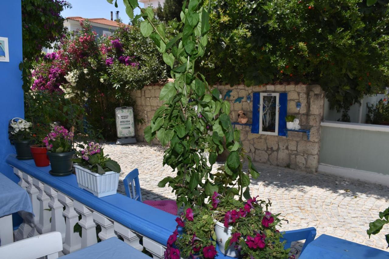 Beyaz Ev Hotel Alacati Exterior photo